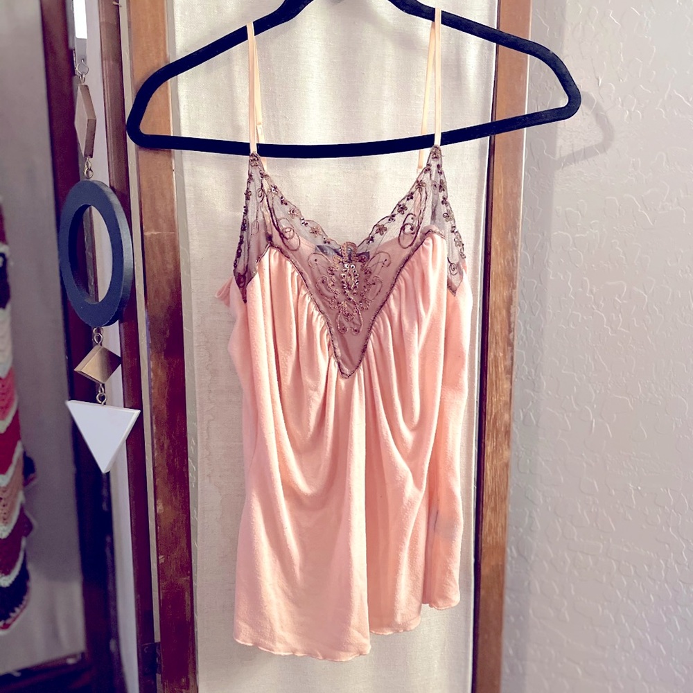 Lace trimmed tank top